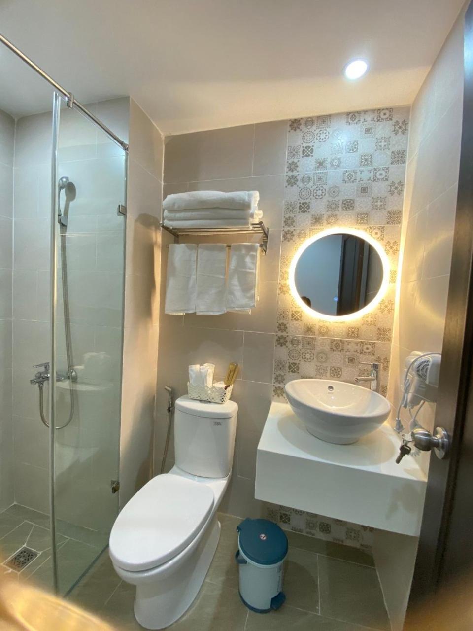 Goodtech Luxury Hotel & Apartment Da Nang Exteriör bild